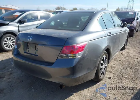 2010 Honda Accord 2.4 Lx z USA, uszkodzony, nr VIN 1HGCP2F34AA188735